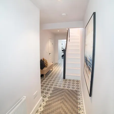 House Number 3 منزل للإقامة *