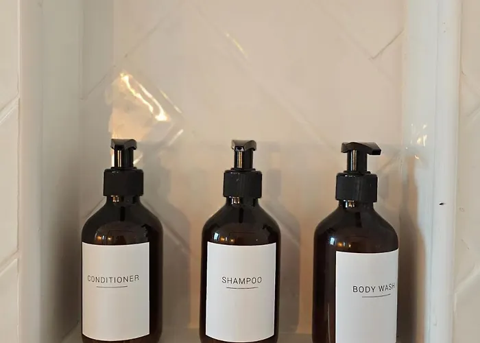 House Number 3 * Mallow